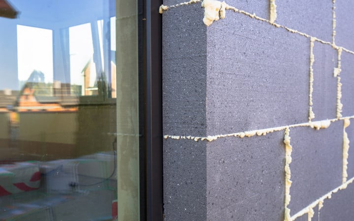 Isolation de façade par l'extérieur en graphite
